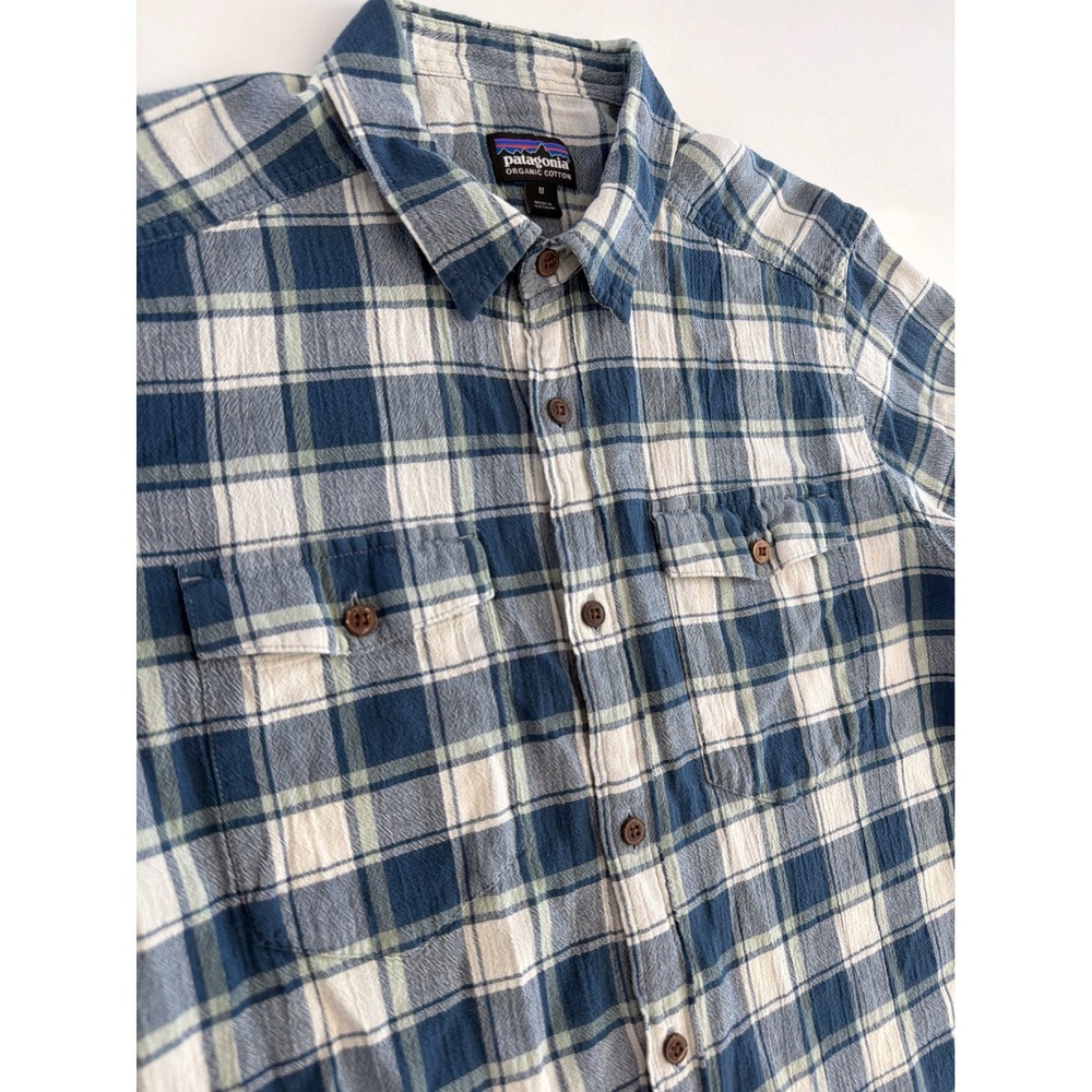 Patagonia Mens Organic Cotton Short Sleeve Plaid Button Down Shirt Blue White M